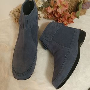New  Blue Leather Comfort Ease Ankle Boots w/Fringe 9